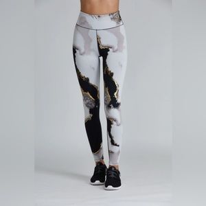 Noli Yoga Geode Marble Gold Metallic High Waisted Leggings Size S